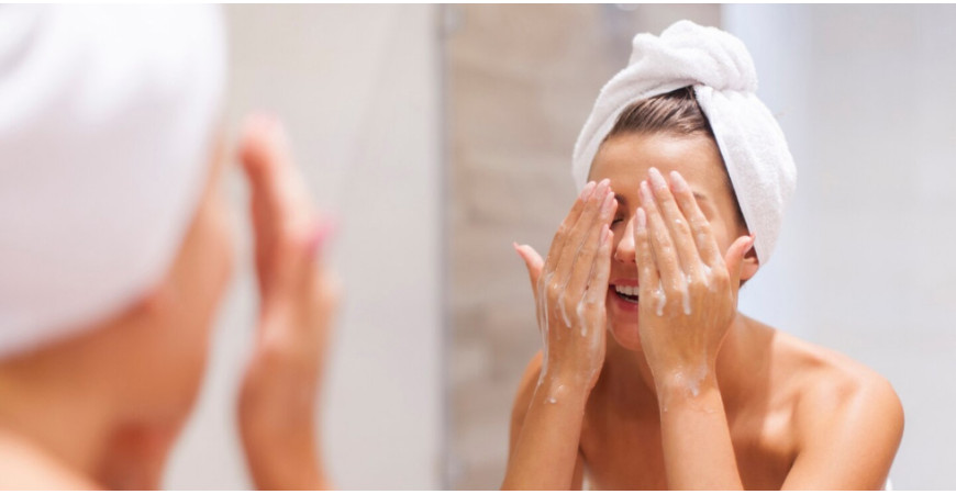La Glicerina Natural: El Secreto Hidratante en Cosmética Natural